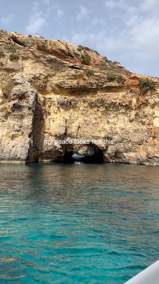 🚤 Escape to serenity 🌊
Step into the calm, where nature paints the perfect picture of peace. Discover the untouched beauty of Comino’s hidden trails and stunning views. Your journey to tranquillity begins here. ✨

🚤 Hop on with Comino Ferries and find your peace.
Visit https://cominoferries.com/

#DiscoverComino #NatureEscape #PeacefulMoments #HiddenGems #MaltaAdventures